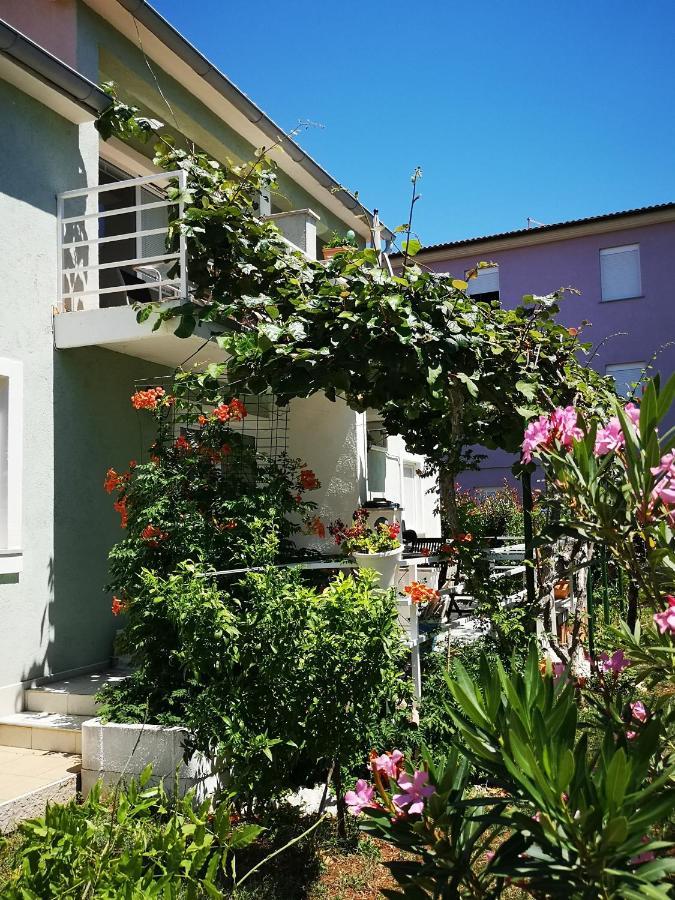 Chillout Apartments With Pool Patricia Fažana Екстериор снимка
