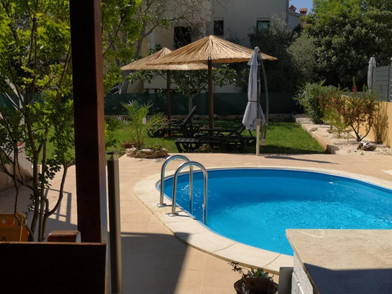 Chillout Apartments With Pool Patricia Fažana Екстериор снимка